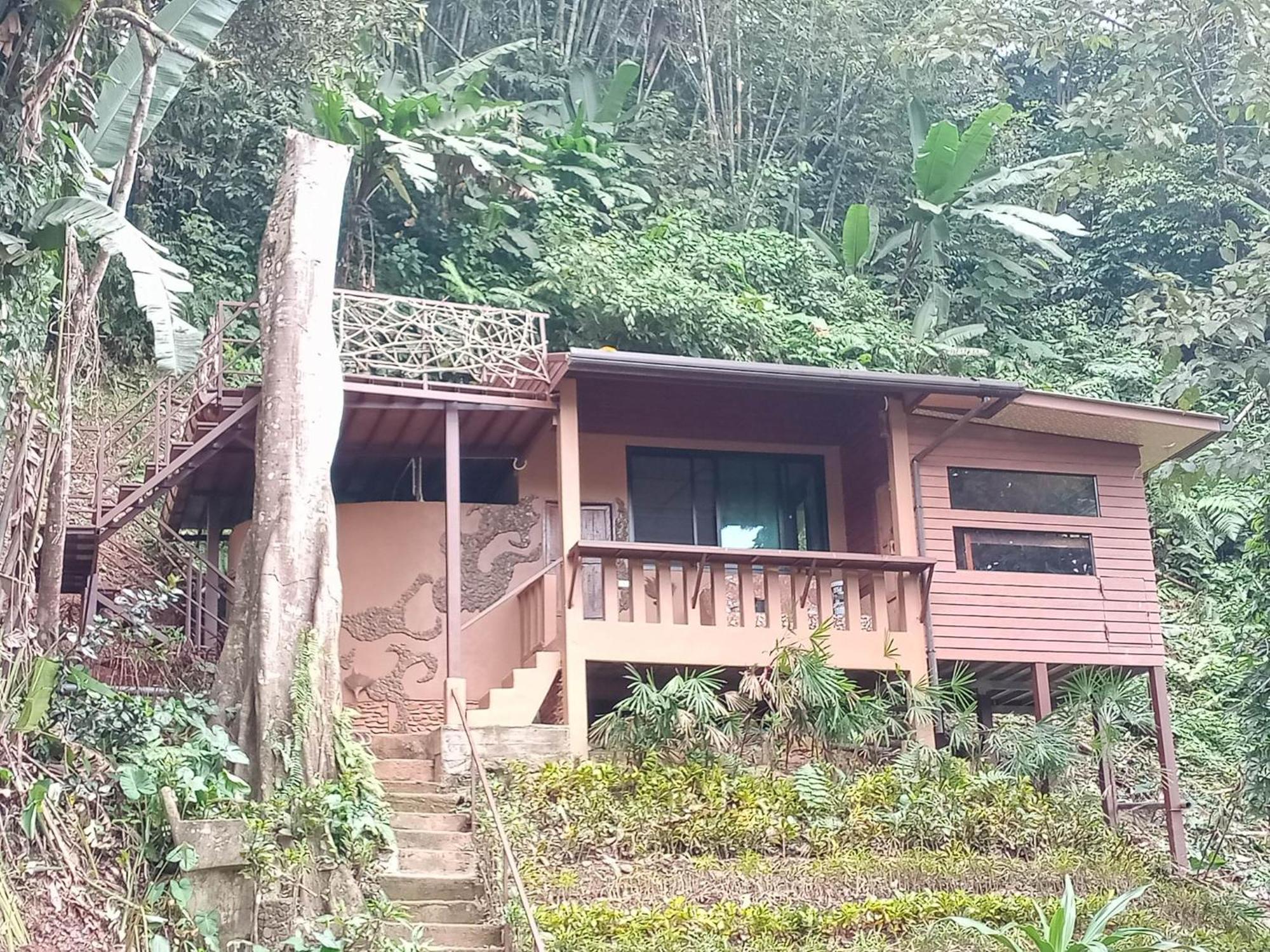Eco-Logic, Resort For Charity Phato 外观 照片